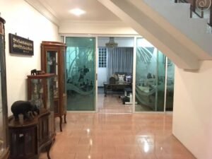 340 jurong east ave 1